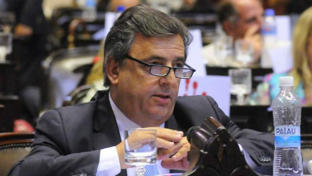 Negri: "En cuatro años no nos dieron quórum ni para un cumpleaños"