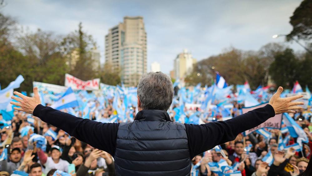 "El 41% que votó a Macri es maltratado"
