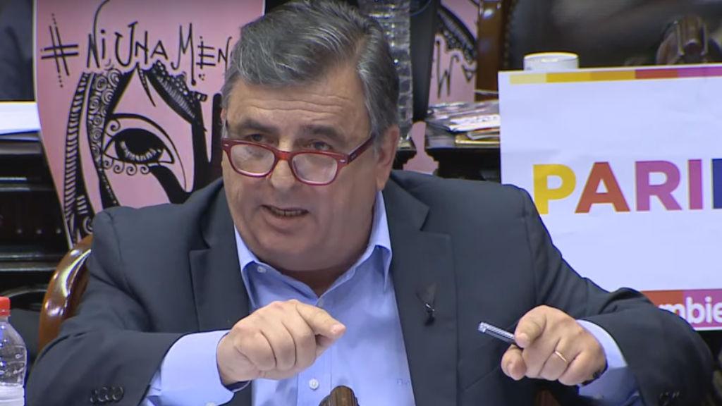 Negri denunció la vuelta de los "Superpoderes"