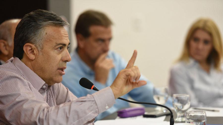 Alfredo Cornejo: "Alberto está cada vez más abrazado a Cristina y a sus ideas que a un diálogo fructífero"