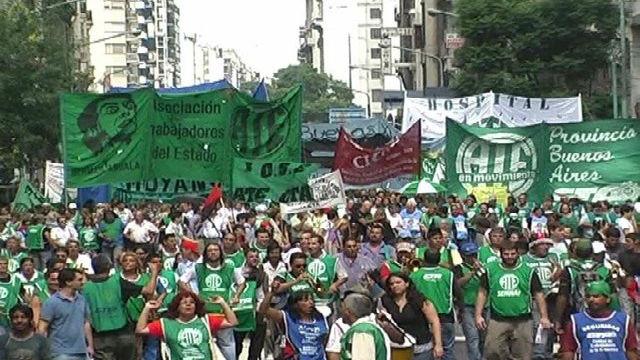 El Gobierno Nacional pagará los aguinaldos del sector público hasta en cinco cuotas